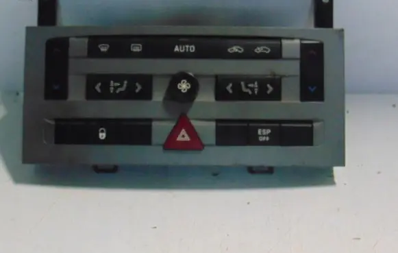 Peugeot 407 Climate control unit 96533783YW