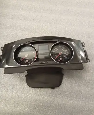 Volkswagen Golf VII Speedometer (instrument cluster) 5G1920856B