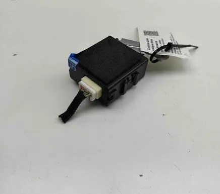 Lexus IS III XE30 Door central lock control unit/module 8597053060