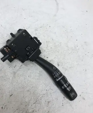 Hyundai Santa Fe Wiper control stalk 202004725