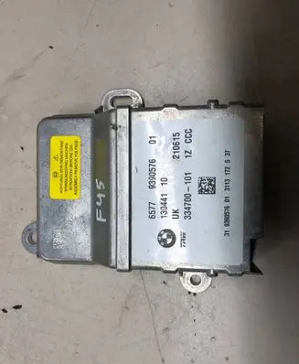 BMW 2 F45 Airbag control unit/module 9390576 334700101 13044110
