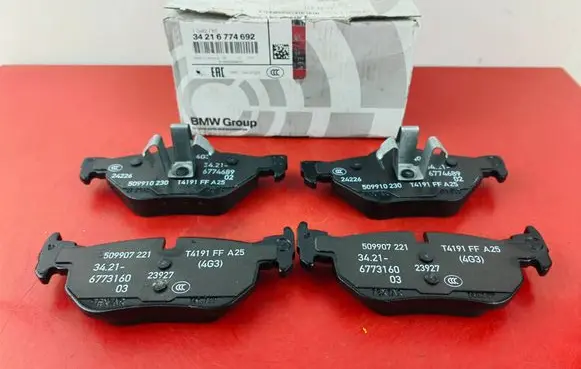 BMW 3 E90 E91 Brake pads (rear) 6774692 34216774692