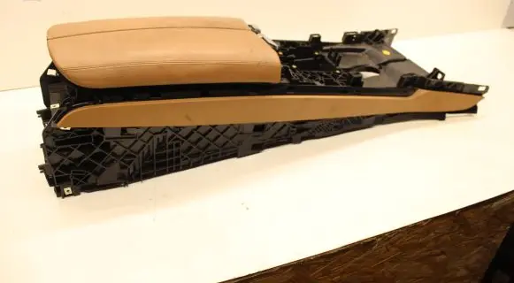 BMW 7 F01 F02 F03 F04 Center console