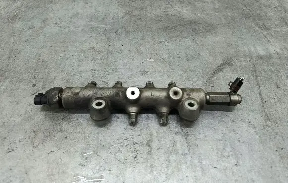 Mazda 6 Fuel main line pipe DENSO