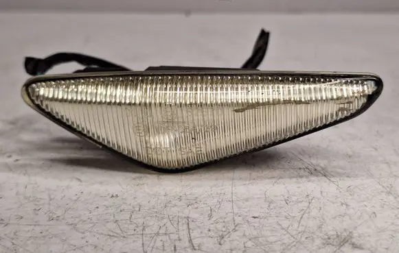 BMW X3 F25 Front fender indicator light 63137171007
