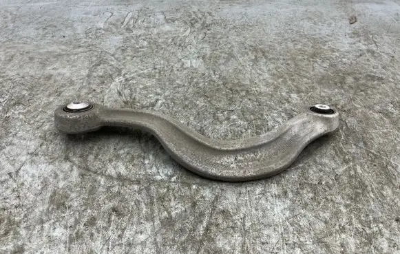 Audi Q7 4M Rear control arm 4M0505372