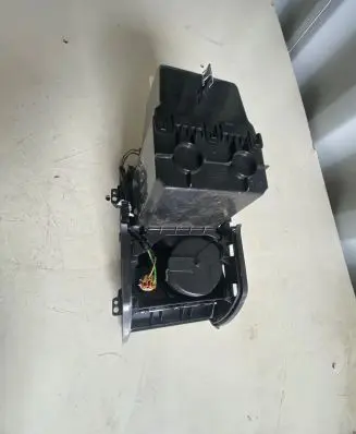 Land Rover Range Rover Evoque L538 Center console 10693V91