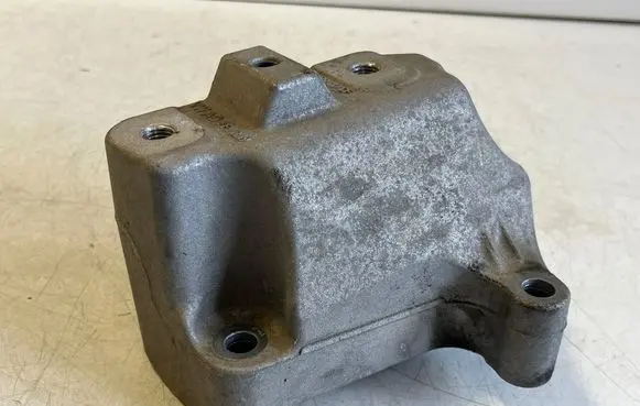 Audi Q2 - Gearbox mounting bracket 1K0199117CF