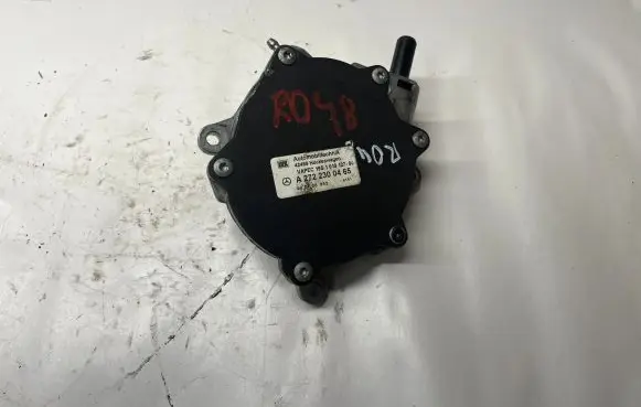 Mercedes-Benz C W204 Vacuum pump A2722300465