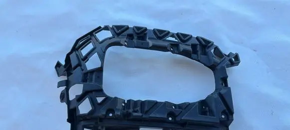 Volkswagen T-Roc Front bumper mounting bracket 2GA807724C