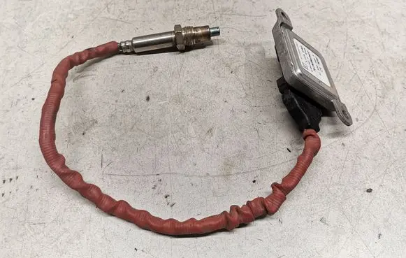 BMW X5 F15 Lambda probe sensor 858984401 8589844