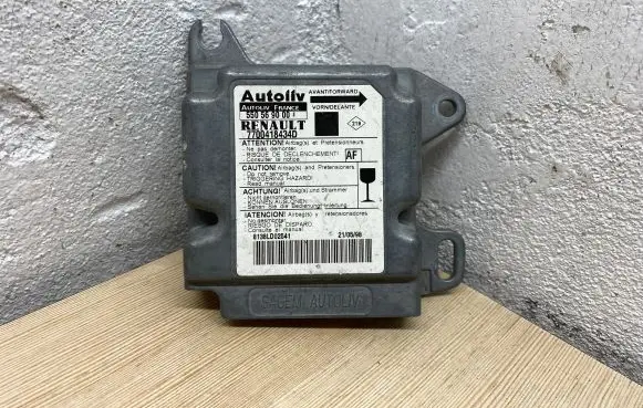 Renault Scenic I Airbag control unit/module 7700418434D 550569000 8138LD02541