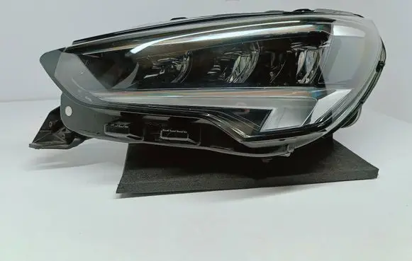 Opel Corsa F Headlight/headlamp 9829522780 L1779 39162653