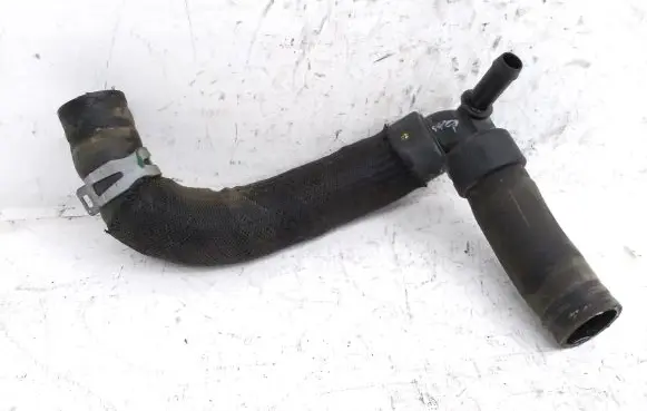 Ford Fusion II Engine coolant pipe/hose DG938B273DB