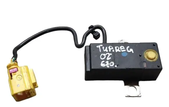 Volkswagen Touareg I Battery relay fuse 7L0915457 514160006
