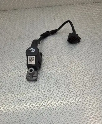 Volvo V40 Airbag deployment crash/impact sensor P31305432