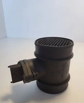 BMW 5 E39 Mass air flow meter 0281002451