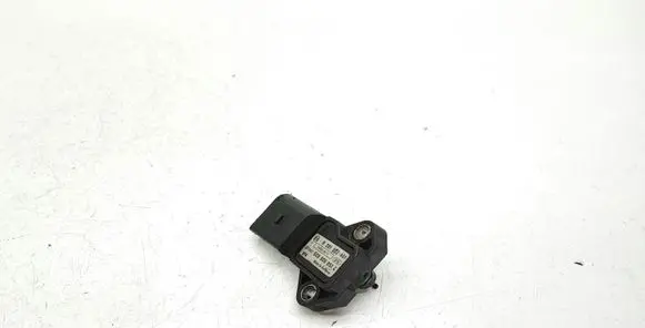 Volkswagen PASSAT B5.5 Air pressure sensor 0281002401 038906051C