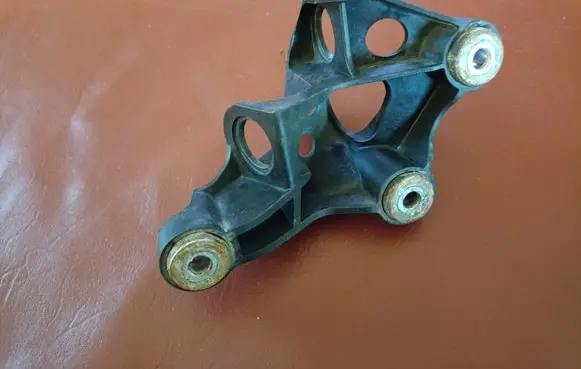 Skoda Fabia Mk2 (5J) Gear shift cable bracket 6Q0711789F