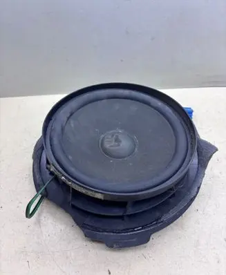 Mercedes-Benz E W211 Front door speaker A2118203702