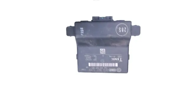 Skoda Fabia Mk2 (5J) Gateway control module 1K0907530F