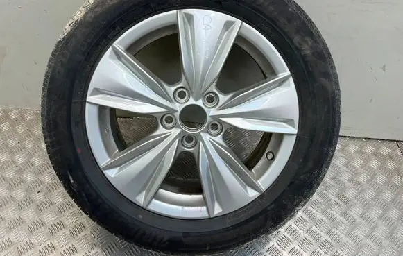 Lexus UX R17 alloy rim BJH