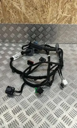Land Rover Discovery Sport Front door wiring loom HK7214631CBB