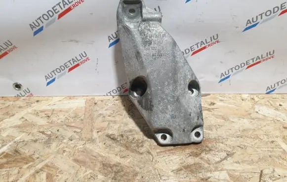 BMW X3 F25 Engine mounting bracket 6861401