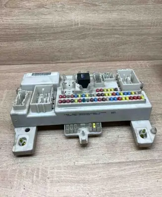 Ford Focus Fuse module 3M5T14A073DG