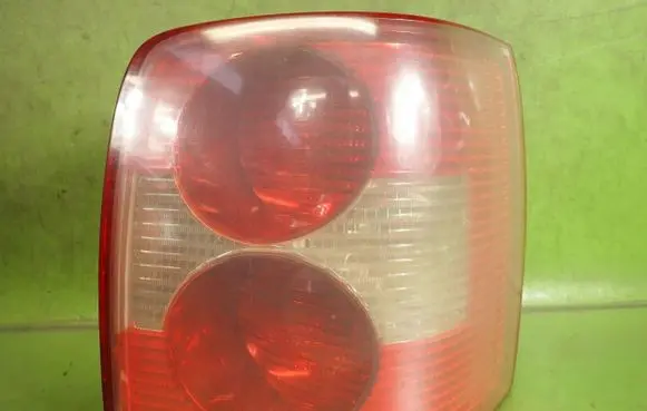 Volkswagen PASSAT B5.5 Rear/tail lights 3B9945096AA