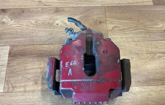 BMW 5 E60 E61 Front brake caliper 6024B