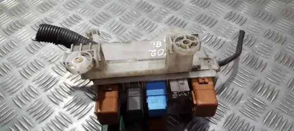Nissan Almera N16 Fuse box set