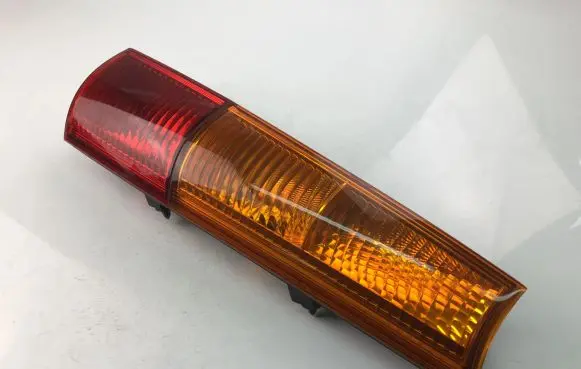 Suzuki Ignis Tailgate rear/tail lights P3652