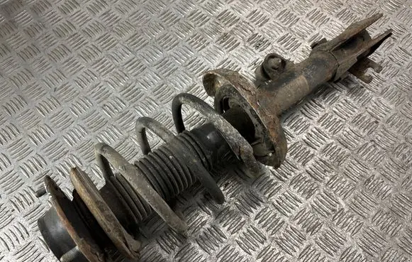 KIA Sportage Front shock absorber with coil spring