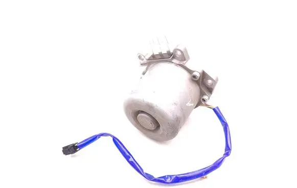 Nissan Juke I F15 Steering column adjust motor 