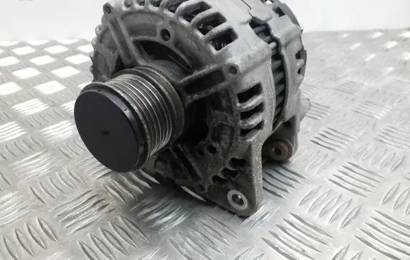 Skoda Superb B6 (3T) Generator/alternator 03L903023D