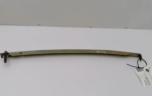Mercedes-Benz 380 560SEC C126 Front door coupe window/glass frame 