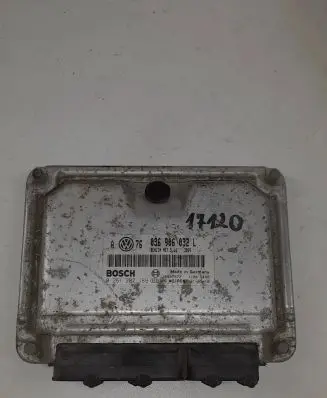 Volkswagen Golf IV Engine control unit/module 036906032L 0261207189
