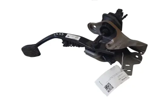 Volvo V60 Clutch pedal 31400249
