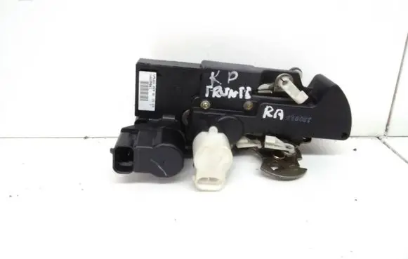 Opel Frontera B Front door lock 16639861 33901