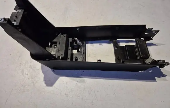 Ford S-MAX Center console AM21R045W78A 1124610A