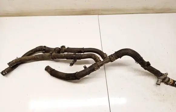 Toyota RAV 4 (XA30) Engine coolant pipe/hose 