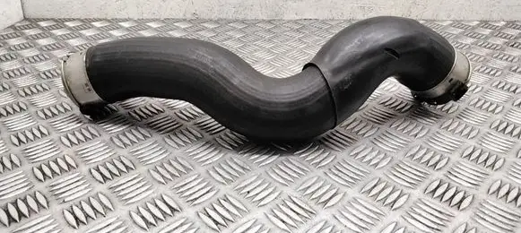 Intercooler hose/pipe