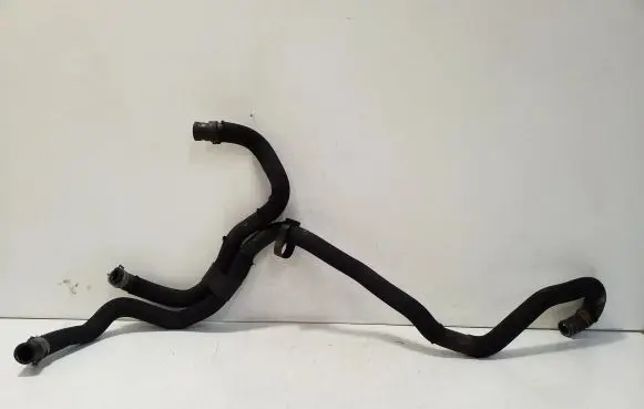Nissan X-Trail T32 Engine coolant pipe/hose