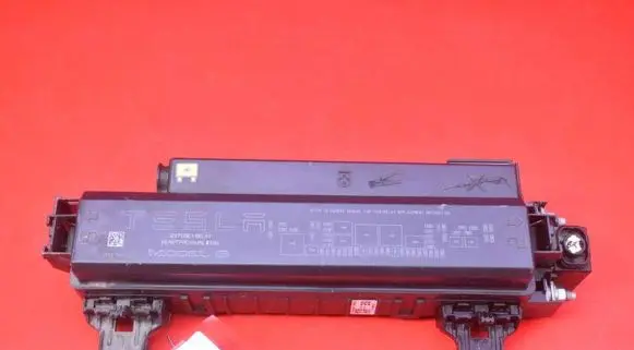 Tesla Model S Fuse box set 1094405-00-E