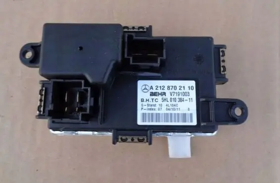 Mercedes-Benz E W212 Heater blower motor/fan resistor A2128702110