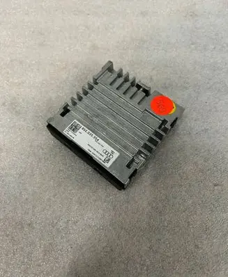 Audi e-tron Electric car charge socket 85E035954