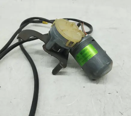 Mercedes-Benz 380 560SEC C126 Seat adjustment motor 0390216690