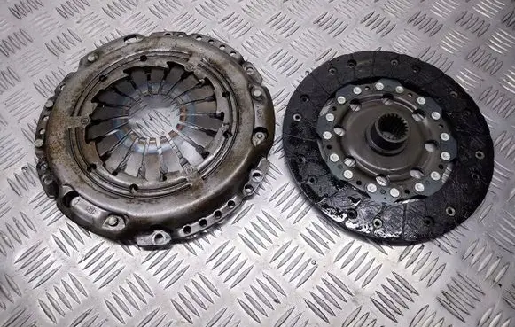 Toyota Corolla Verso AR10 Clutch pressure plate 