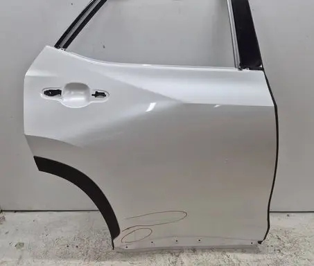 Lexus NX Rear door